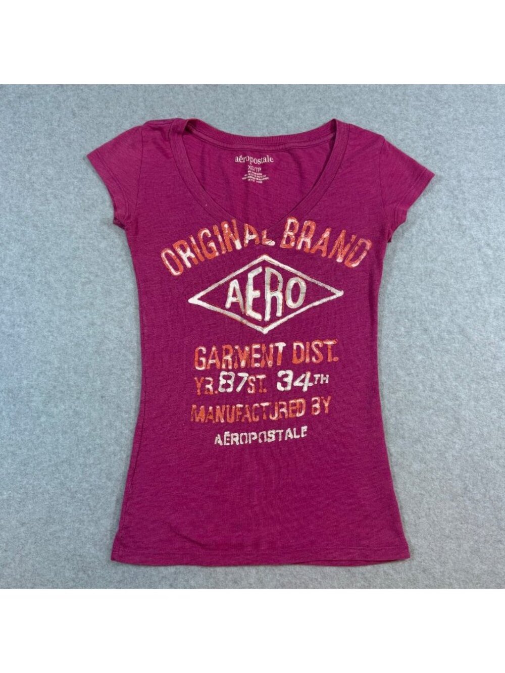 Aeropostale Women’s XS Magenta Graphic V-Neck T-Shirt Aero Logo Cotton Blend